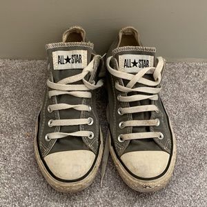 Converse Low Top Gray